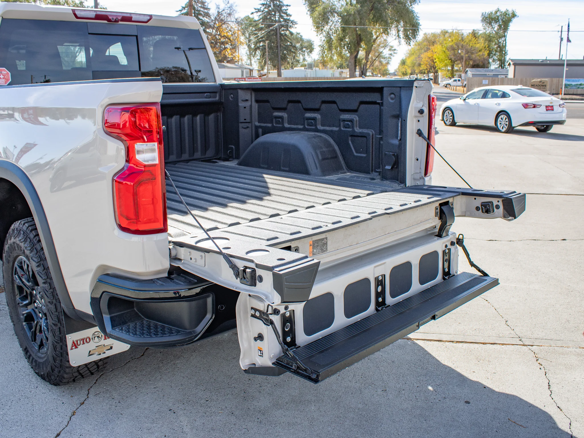 2026 Chevrolet Silverado 1500 ZR2 - Photo 12