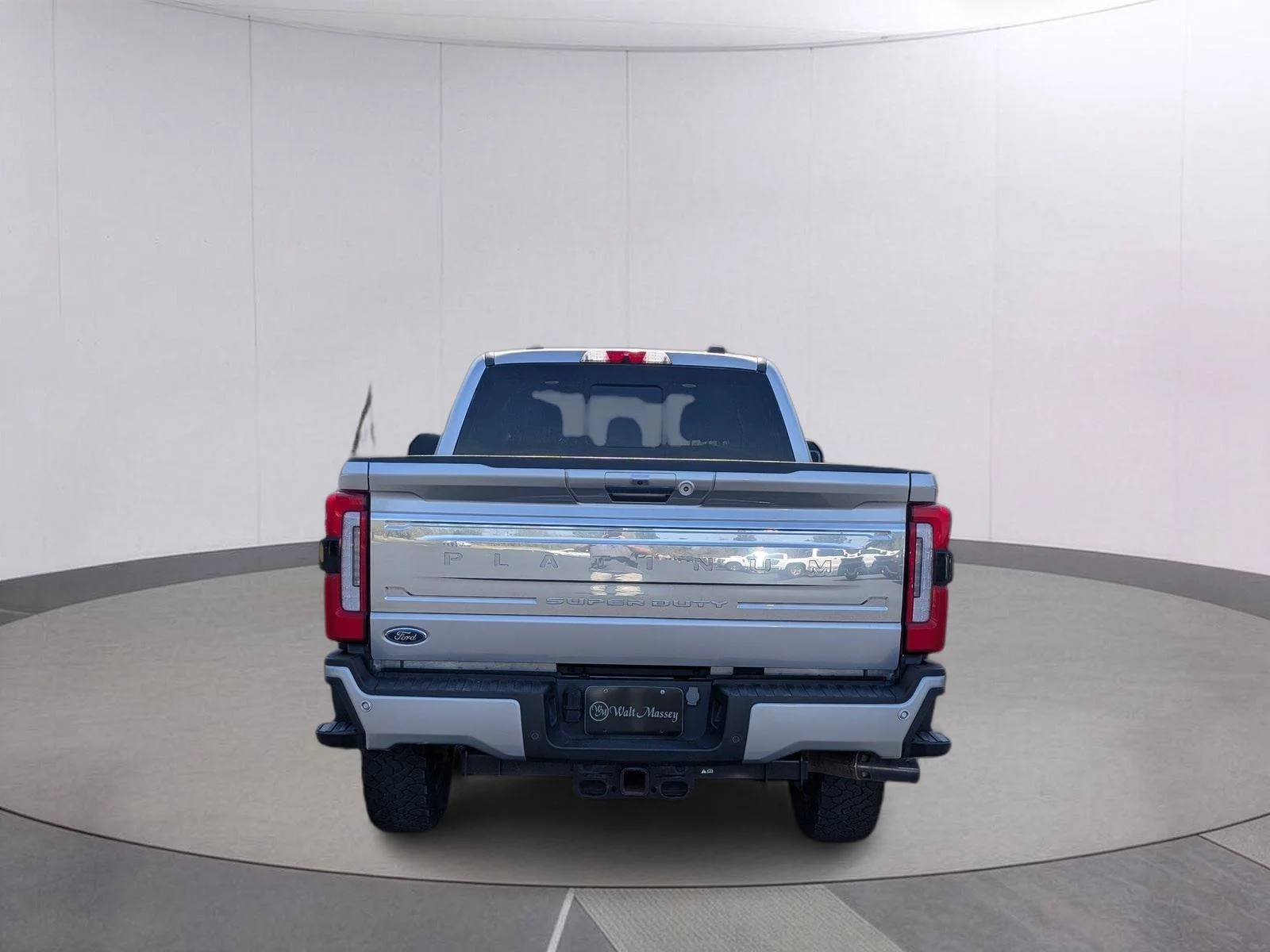 Used 2024 Iconic Silver Metallic Ford Platinum image 4