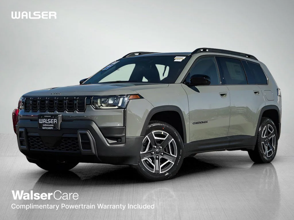2026 Jeep Cherokee Laredo HEV 4X4's photo