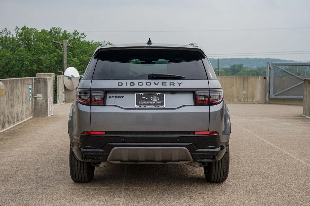 New 2026 Gray Land Rover Landmark image 5