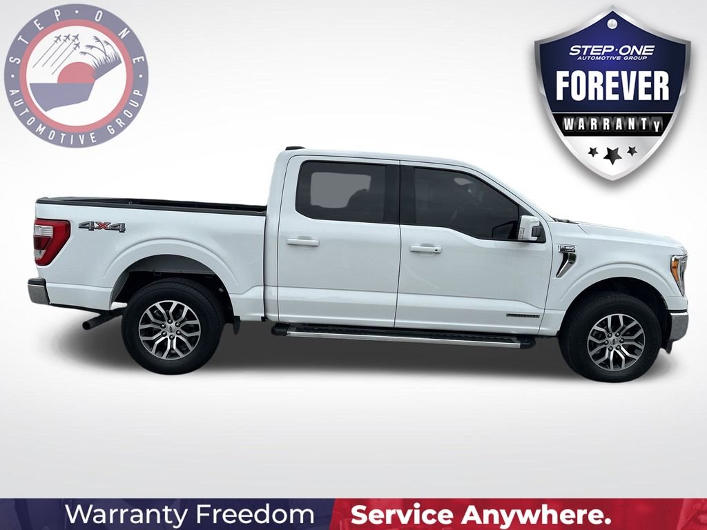 Used 2022 White Ford Lariat image 8