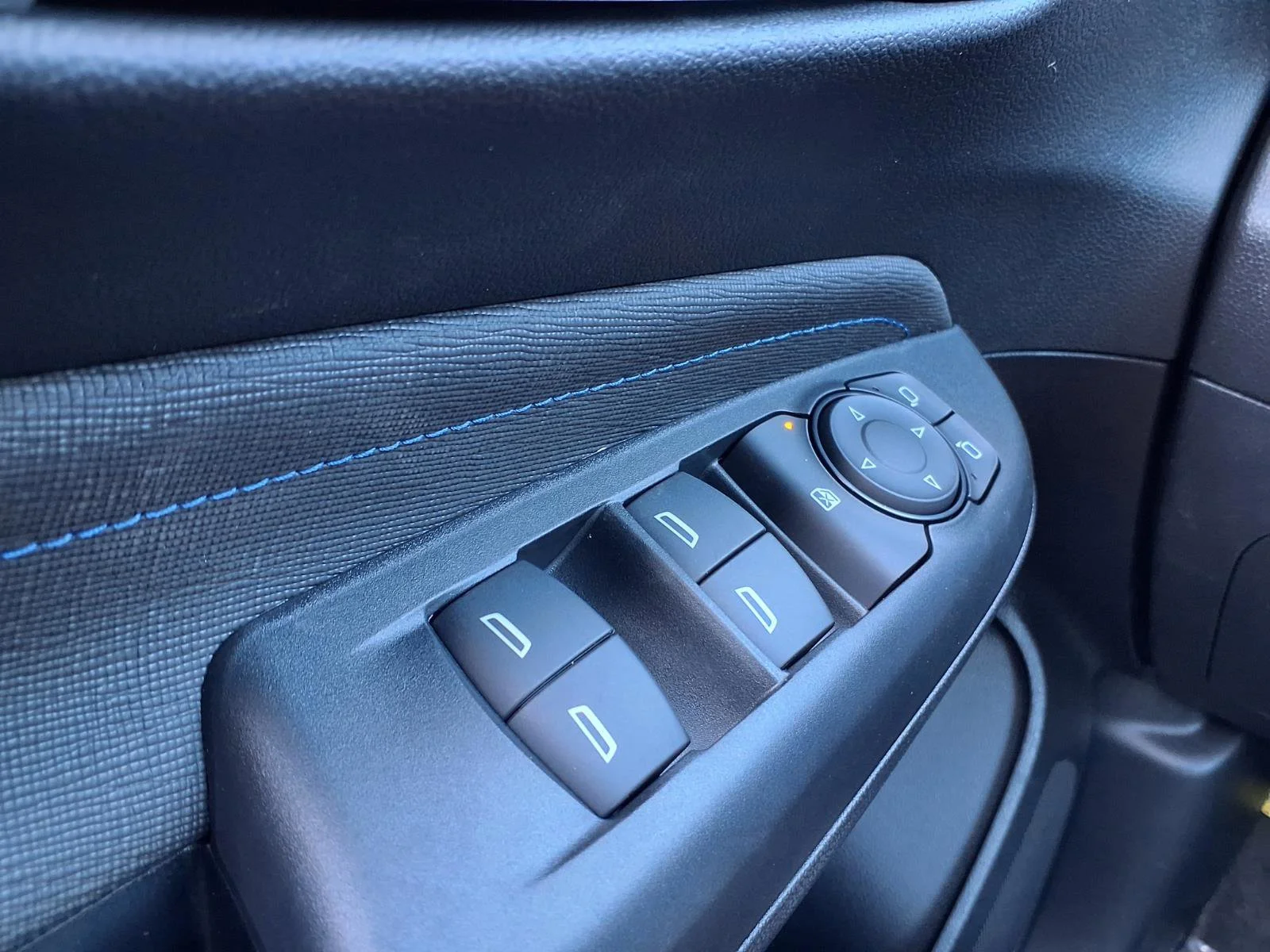2026 Buick Envista Sport Touring - Photo 14