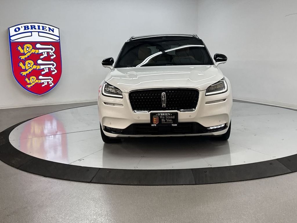 Used 2021 White Lincoln Reserve image 10