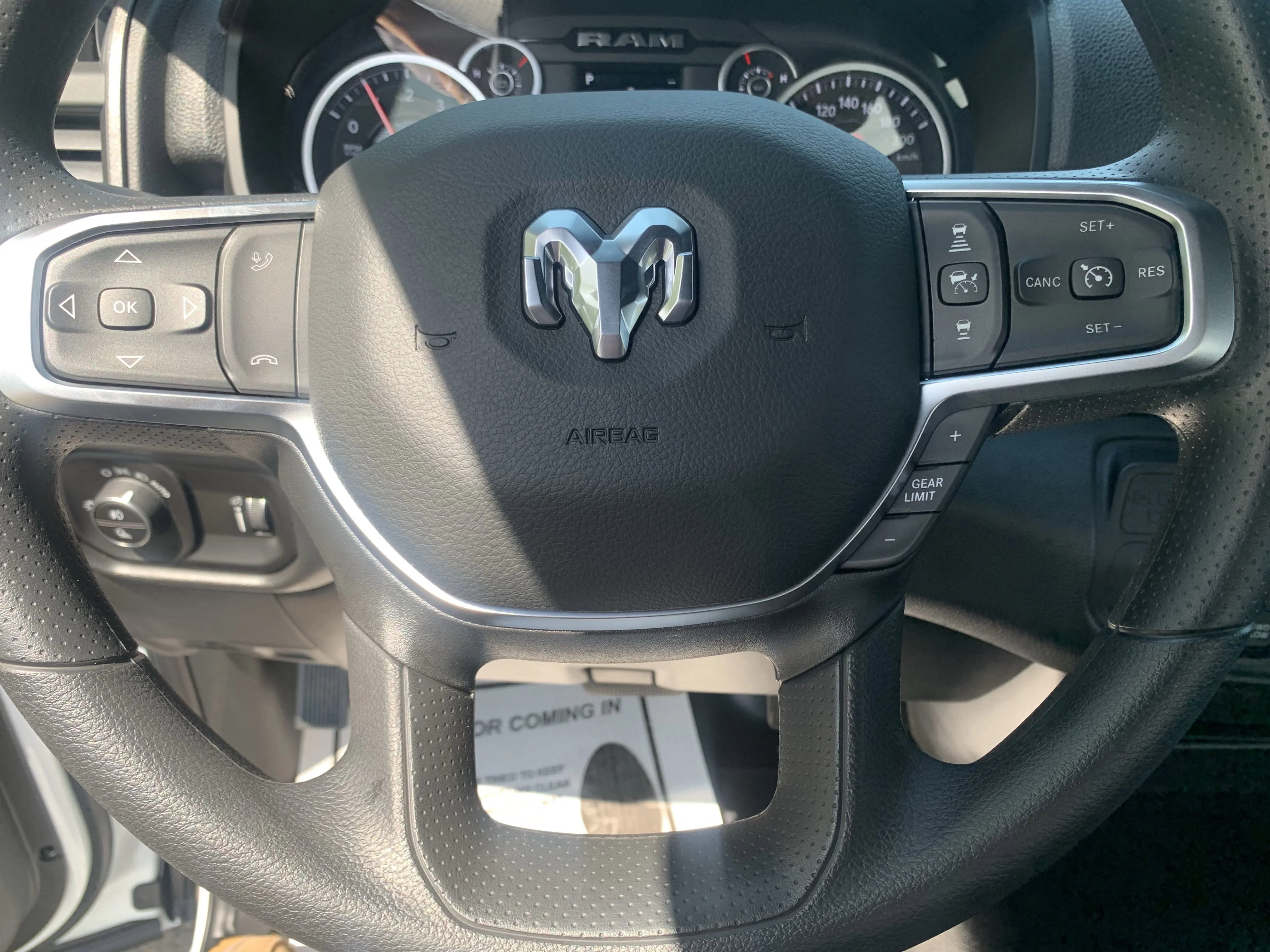2026 RAM 2500 Tradesman - Photo 17