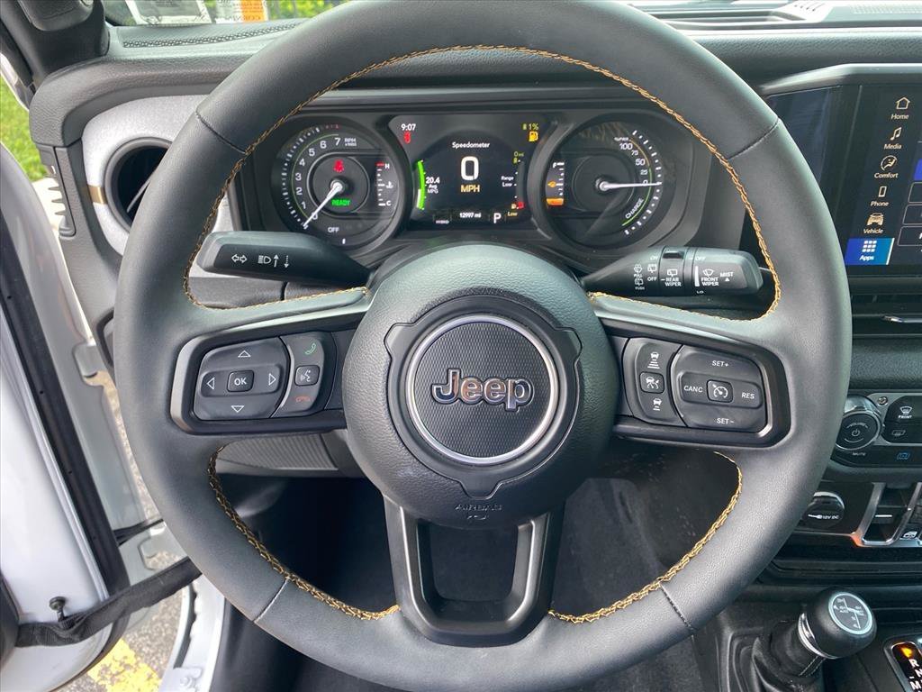 Used 2024 Bright White Clearcoat Jeep Sport S image 10
