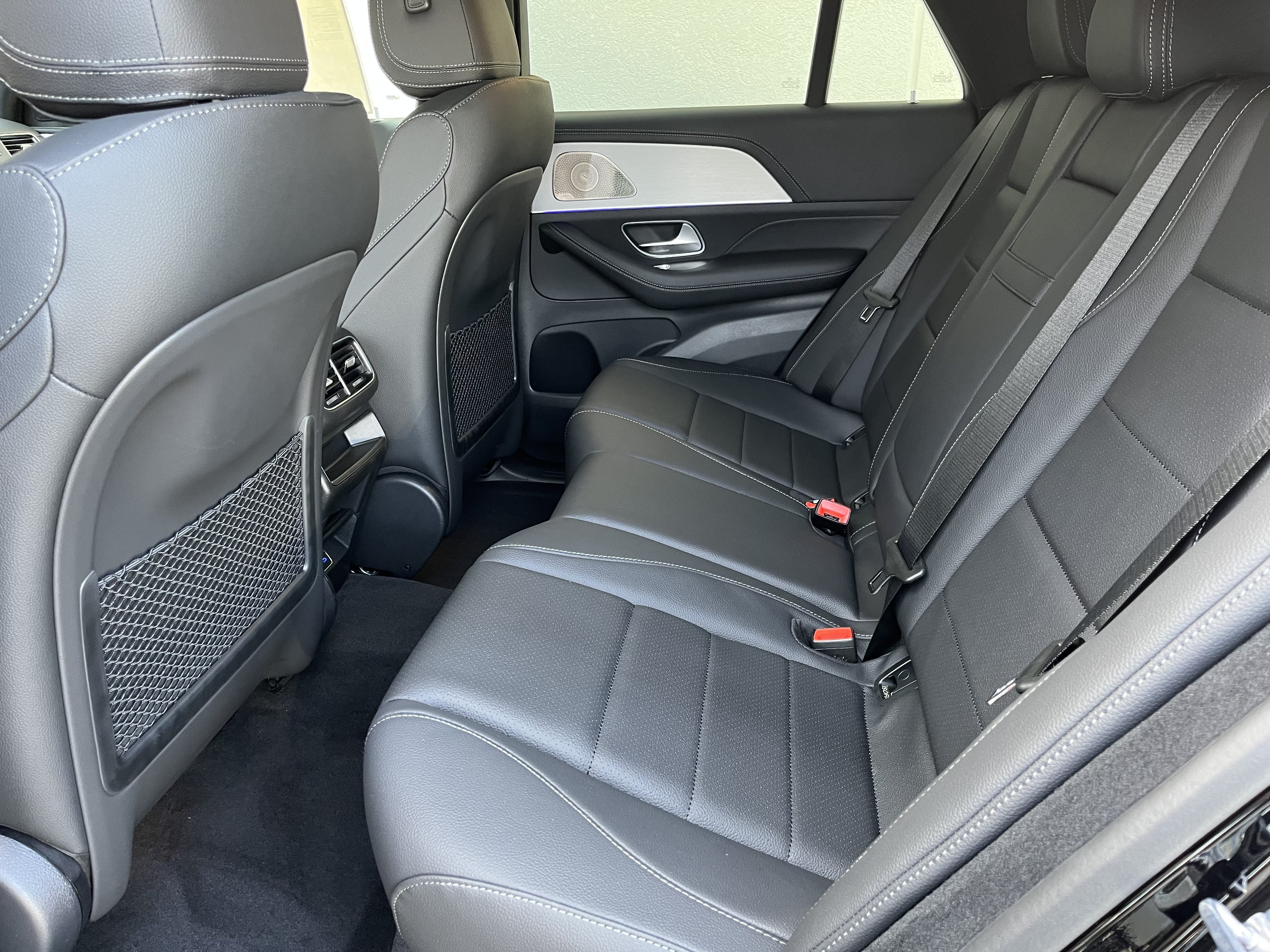 New 2026 Black Mercedes-Benz GLE 450 image 17