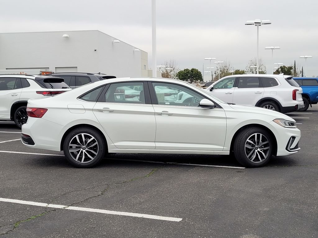 2026 Volkswagen Jetta SE