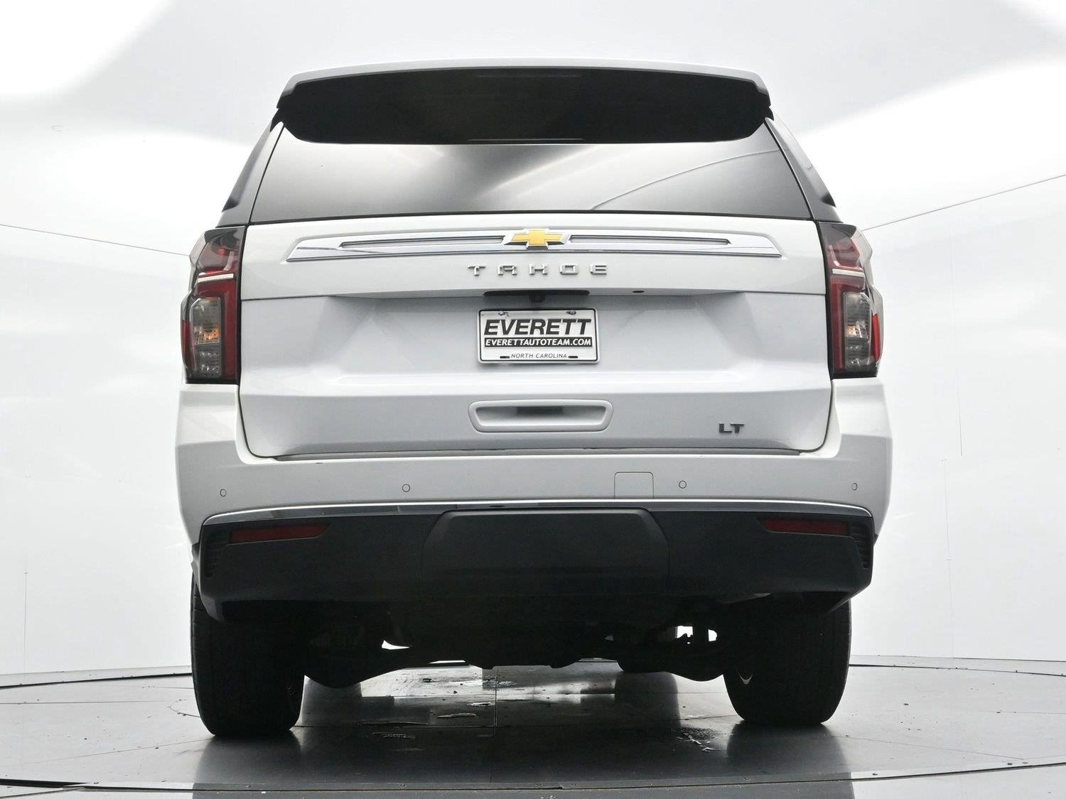 Used 2024 Summit White Chevrolet LT image 48