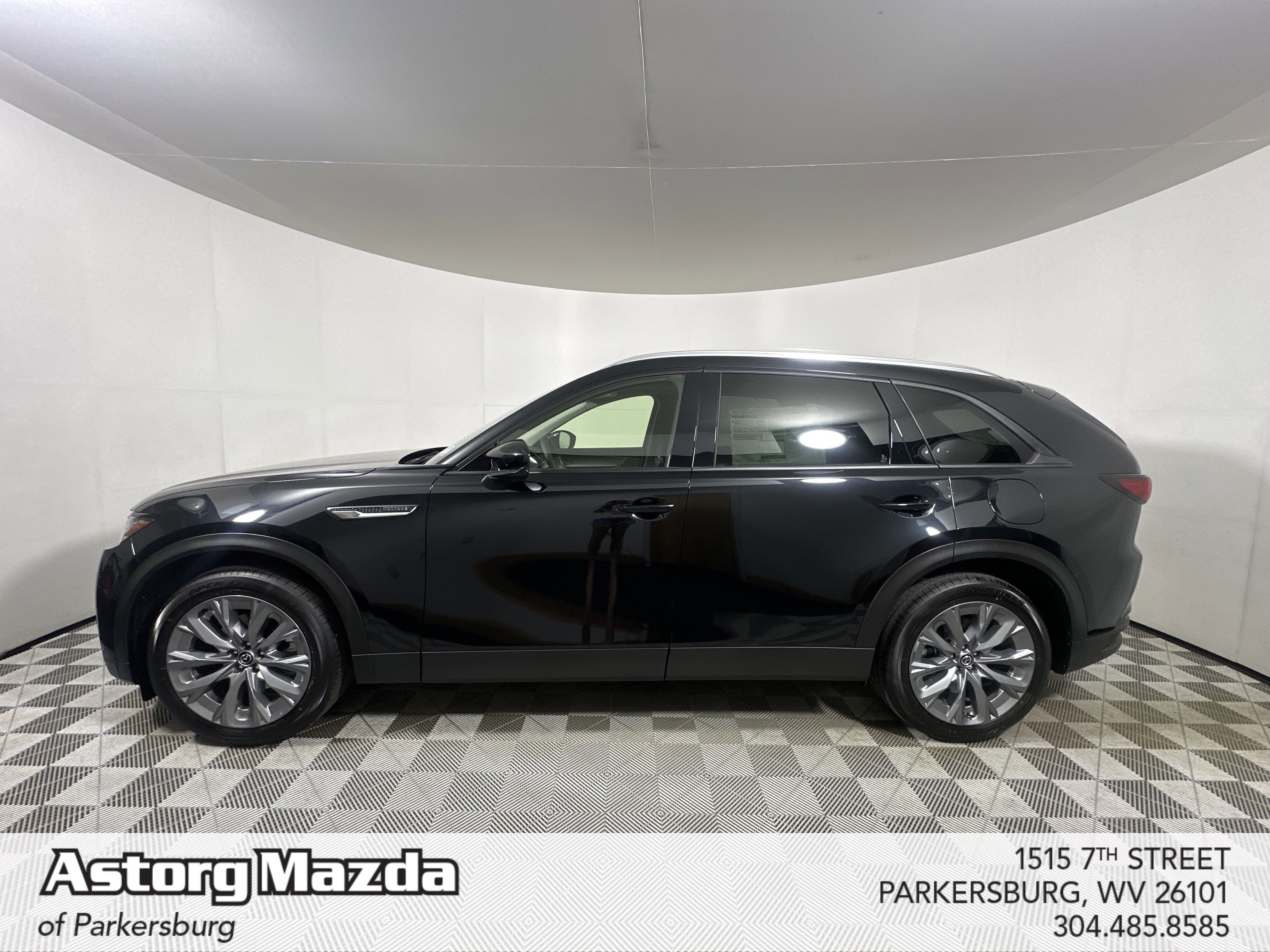 New 2026 Jet Black Mica Mazda 3.3 Turbo Preferred AWD image 4
