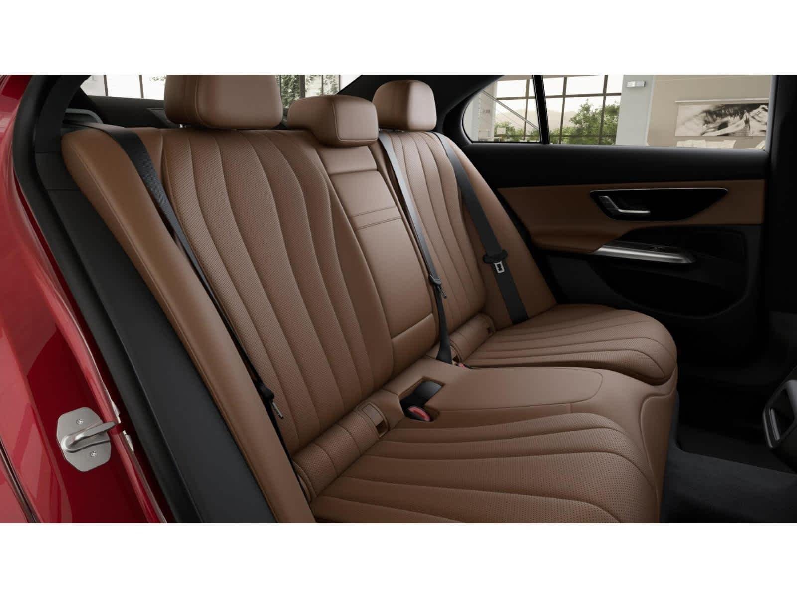 New 2026 MANUFAKTUR Patagonia Red Metallic Mercedes-Benz E 350 image 5
