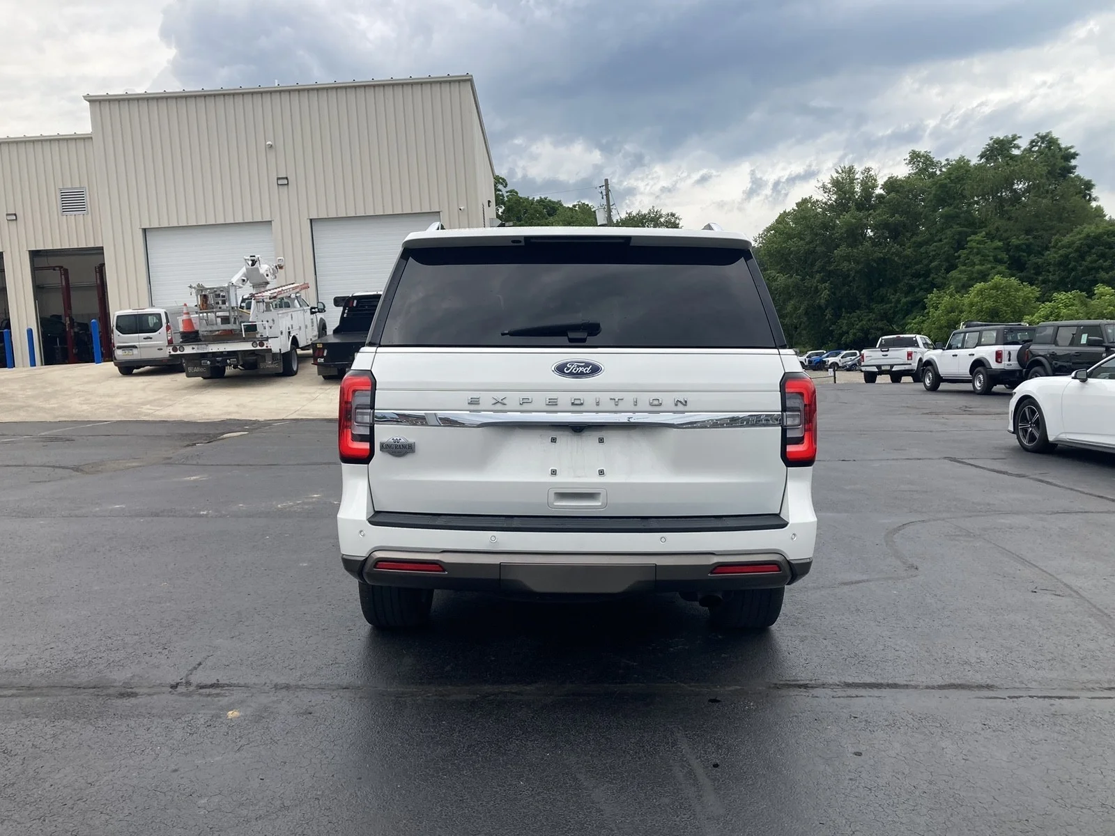 Used 2022 Star White Ford King Ranch image 5