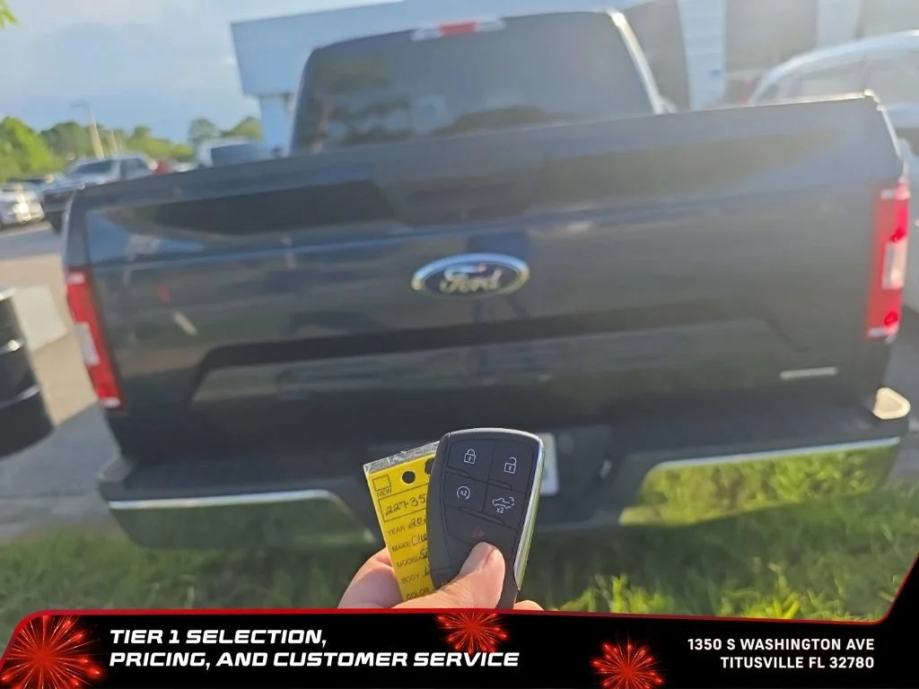 Used 2020 Blue Ford XLT image 5