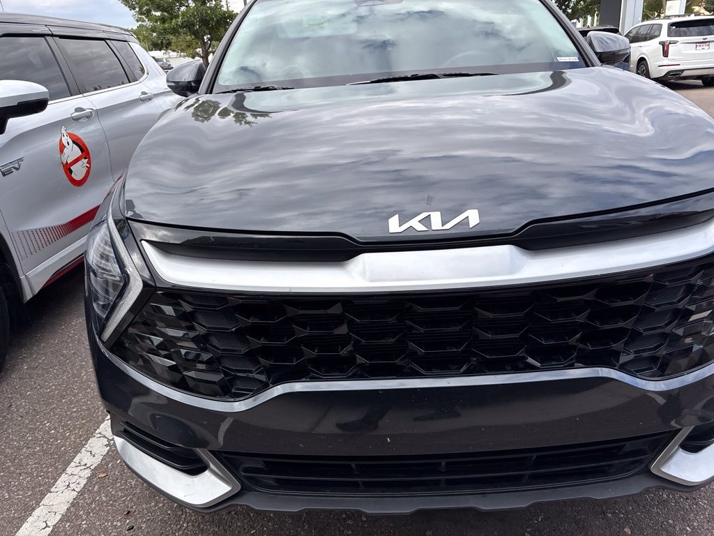 Used 2024 Gray Kia EX image 6