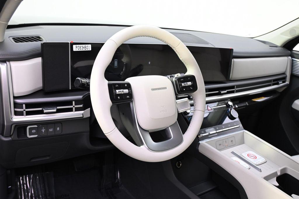 New 2026 Phantom Black Hyundai SE image 11