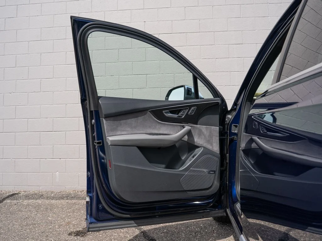 Used 2020 Blue Audi Premium Plus image 15