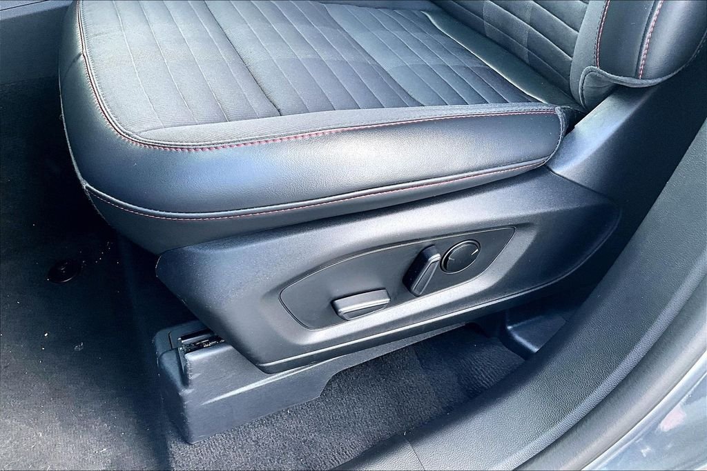 Used 2025 Gray Metallic Ford ST-Line image 39