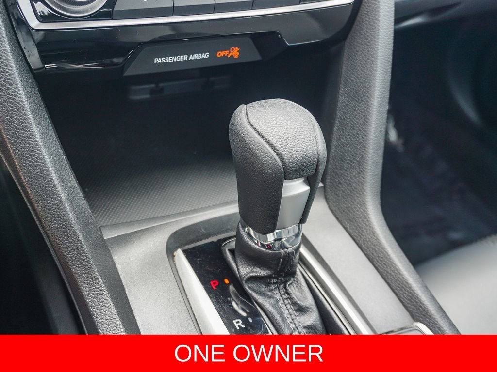 Used 2016  Honda EX image 22