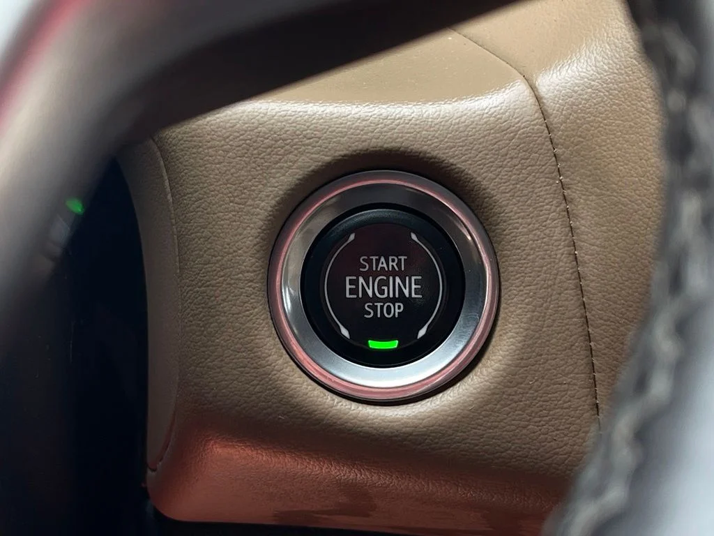 Used 2023 Black Chevrolet Premier image 19