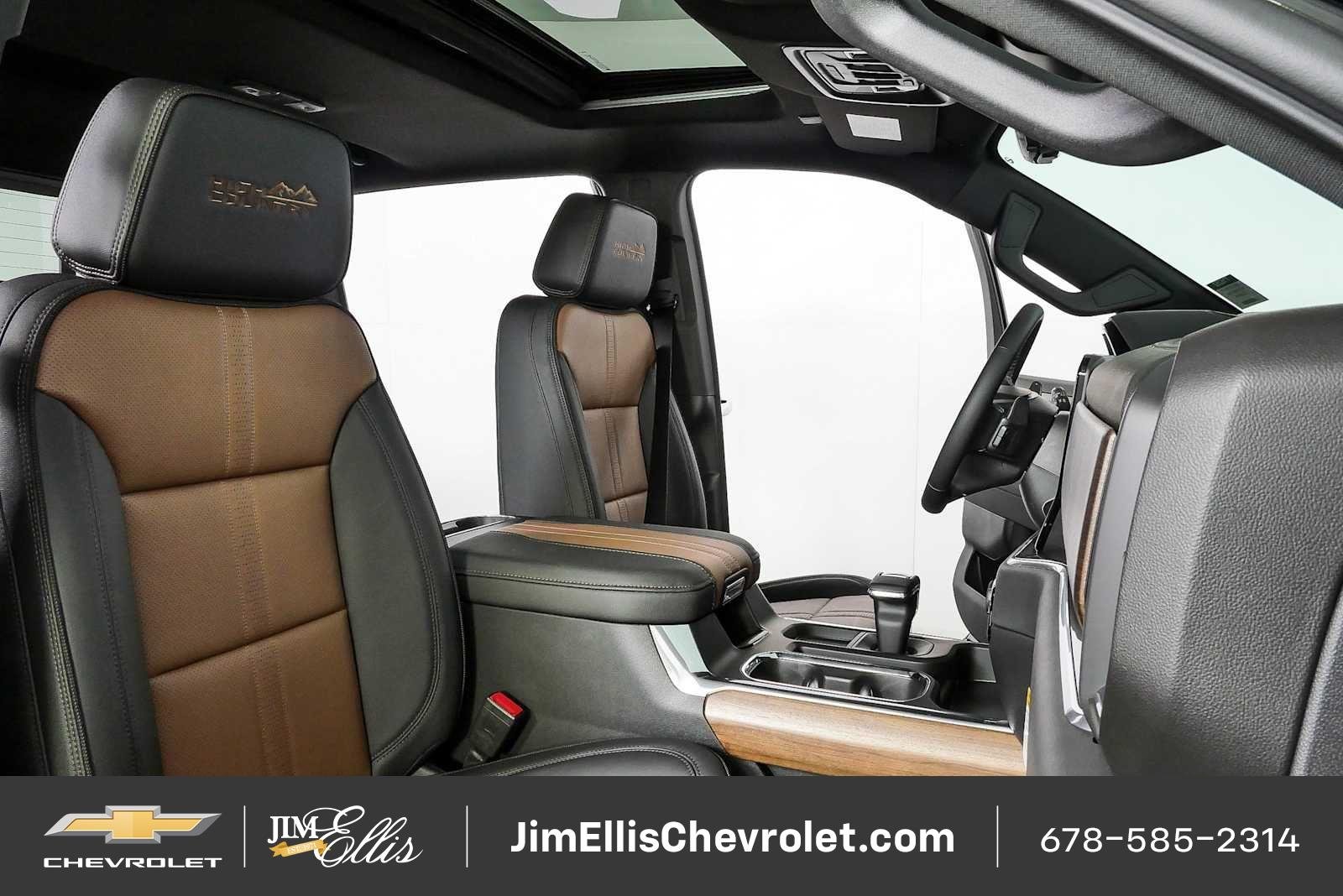 New 2026 Black Chevrolet High Country image 24
