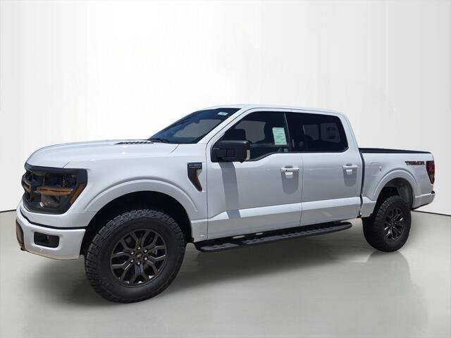 New 2026 Oxford White Ford Tremor® image 1