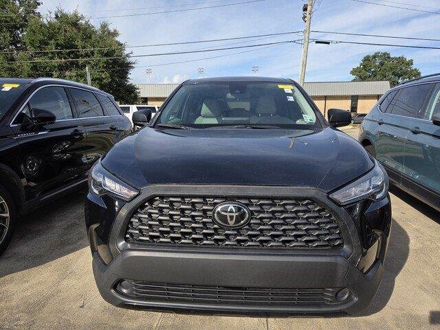 Used 2022 Jet Black Toyota L image 2