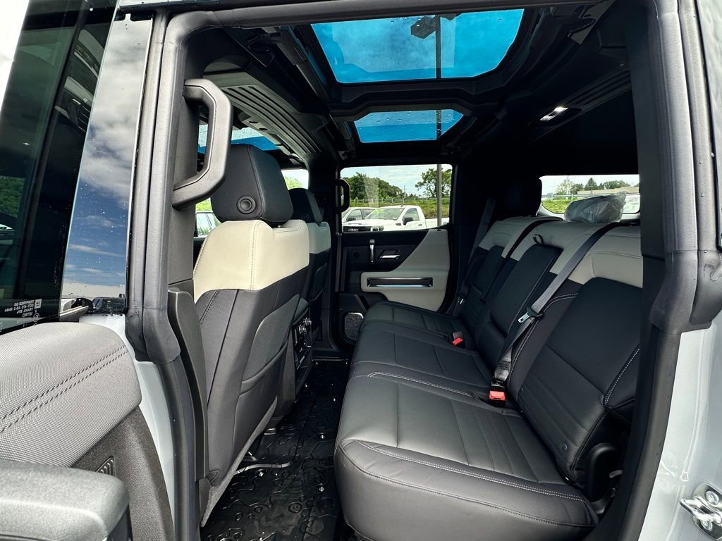 2026 GMC HUMMER EV 2X - Photo 19