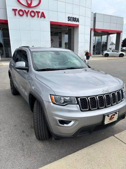 Used 2017 Jeep Grand Cherokee Laredo E with VIN 1C4RJFAG7HC764540 for sale in Saginaw, MI