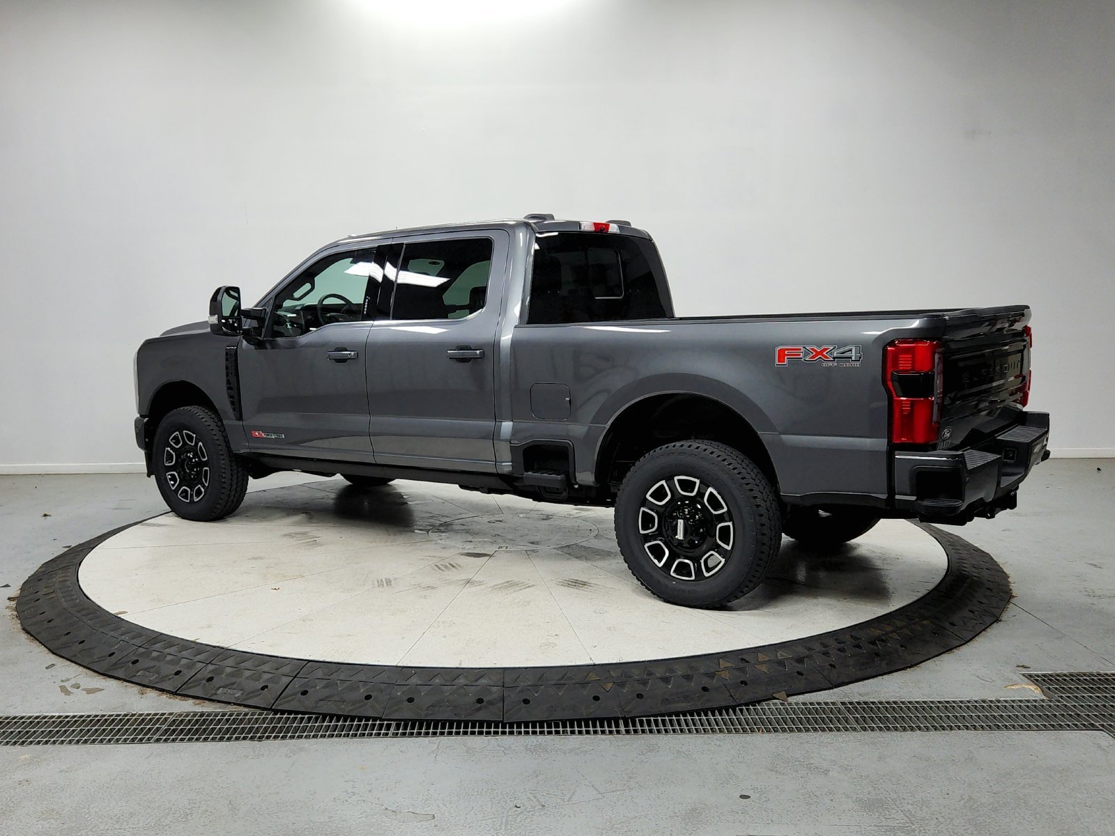 New 2027 Carbonized Gray Metallic Ford F-250® Platinum® image 6