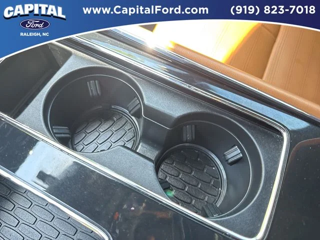 Used 2024 White Lincoln Black Label image 32