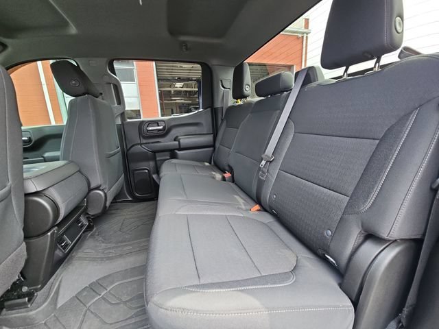 Used 2022 Summit White Chevrolet Custom image 28