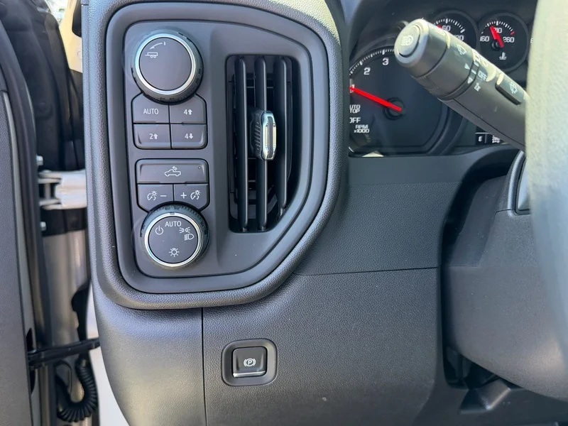 2026 Chevrolet Silverado 1500 Custom Trail Boss - Photo 12