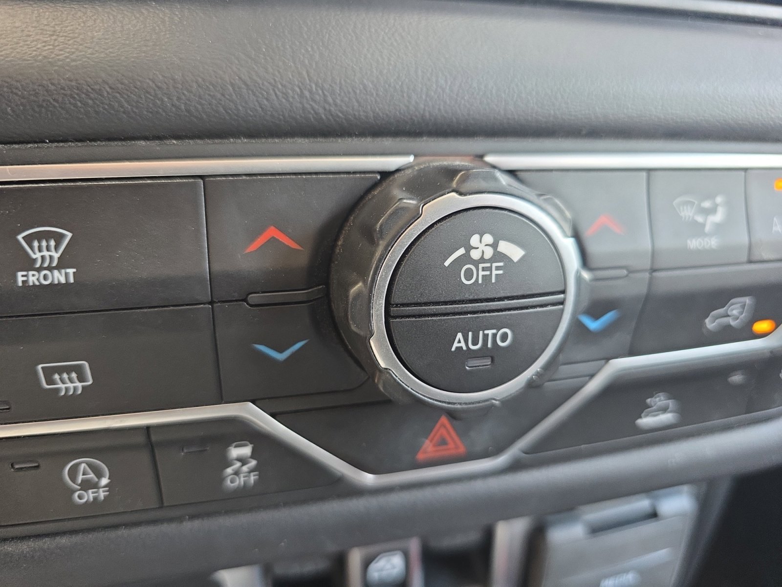 Used 2025 Fathom Blue Pearlcoat Jeep Mojave image 15