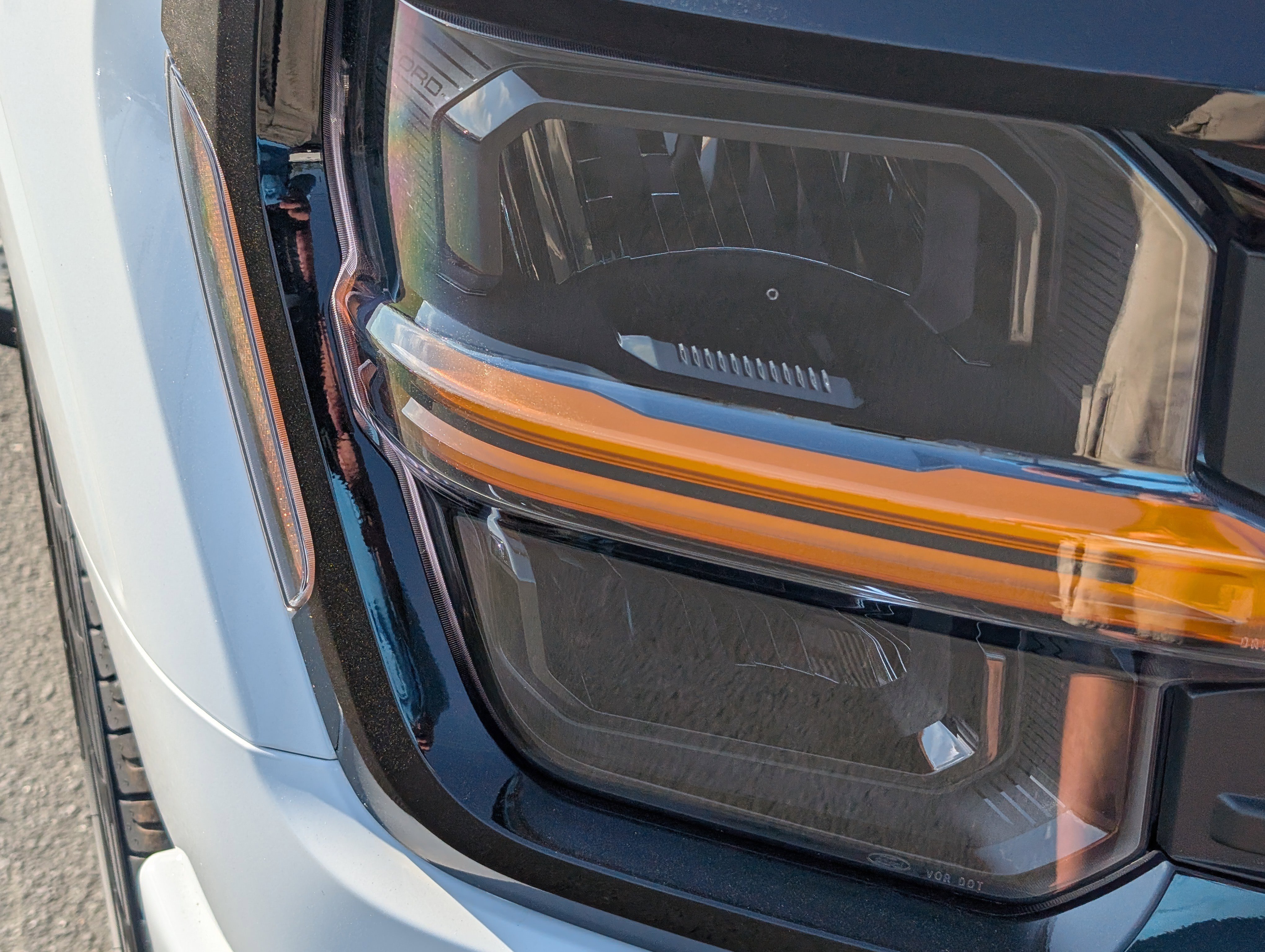 New 2026 OXFORD WHITE FORD XLT image 5