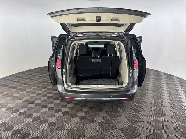 Used 2021 Gray Chrysler Touring image 18