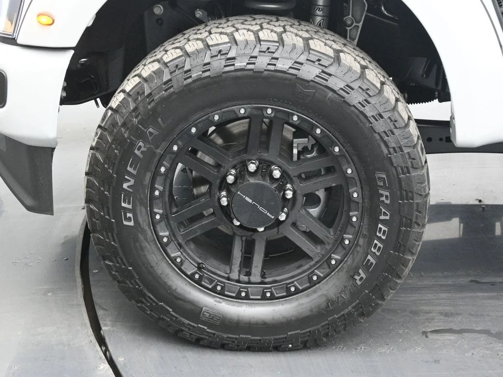 New 2026 Avalanche Ford Lariat image 32