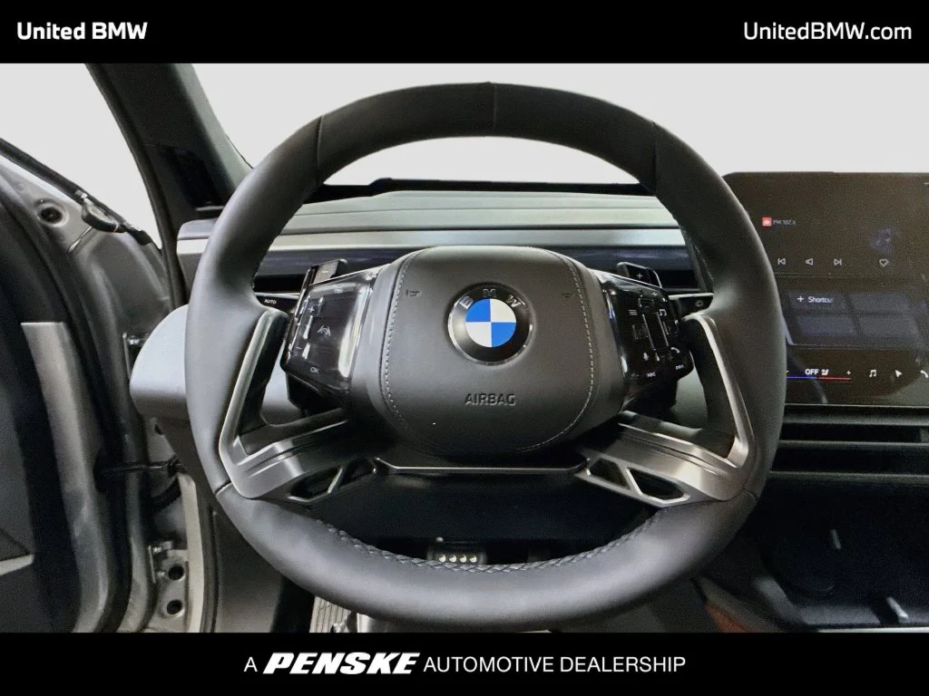 New 2027 Space Silver Metallic BMW  image 13