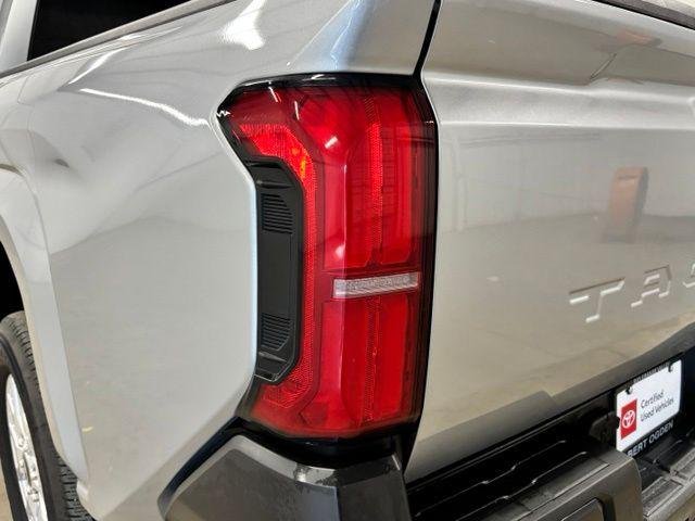 Certified Used 2025 CELESTIAL SILVER Toyota  image 7