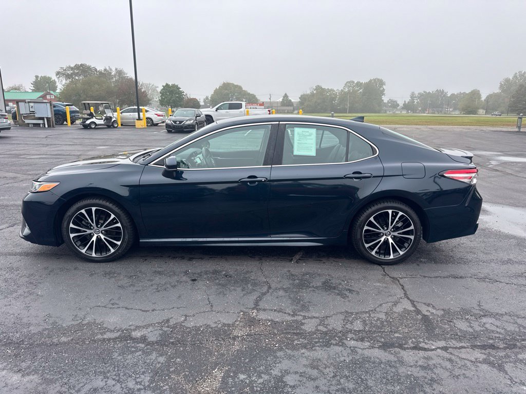 Used 2019 Blue Toyota SE image 5