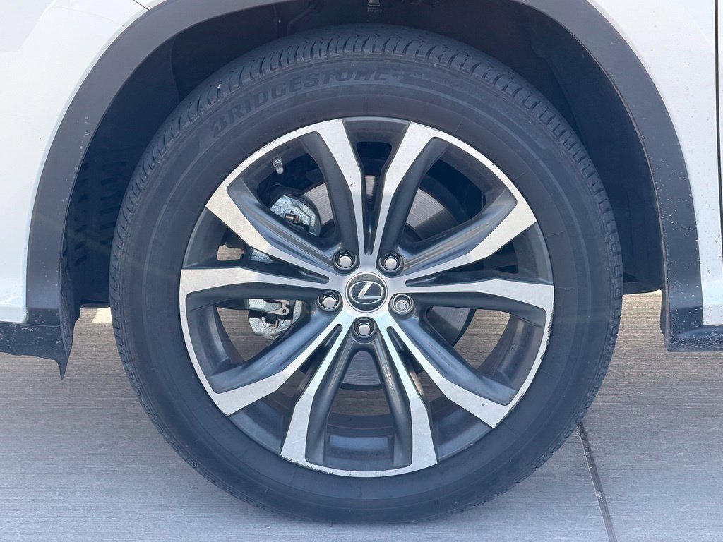 Used 2021 White Lexus 350 image 6