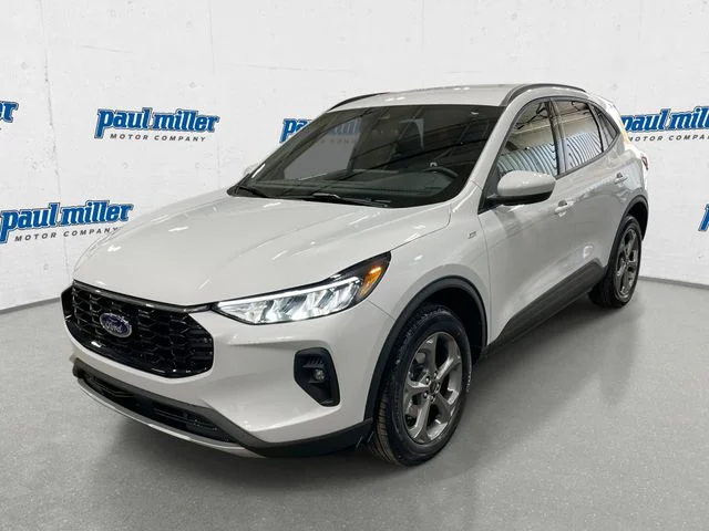 2026 Ford Escape Hybrid