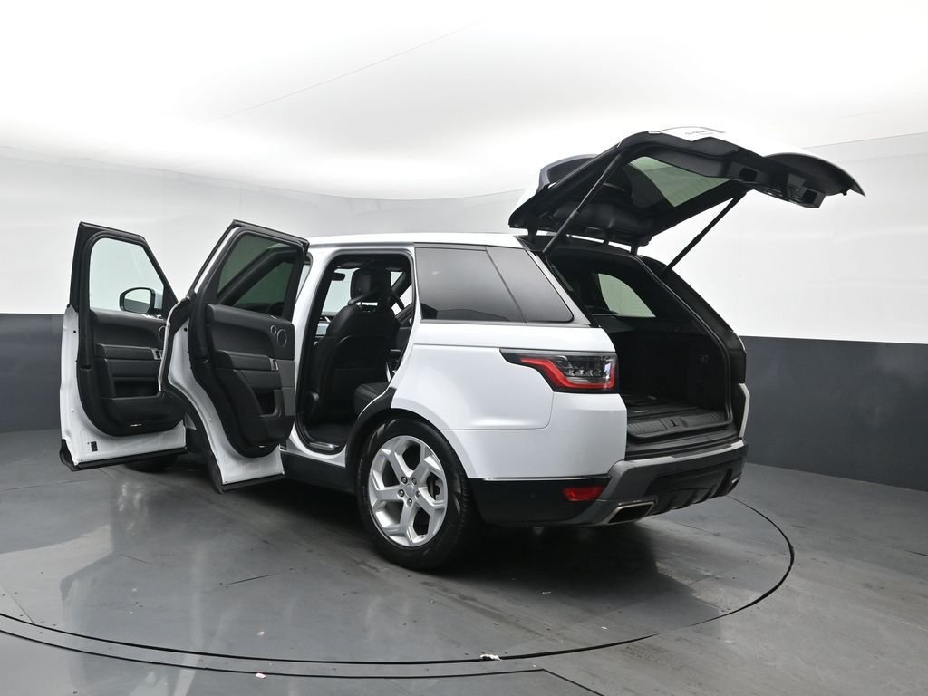 Used 2019 White Land Rover HSE image 31