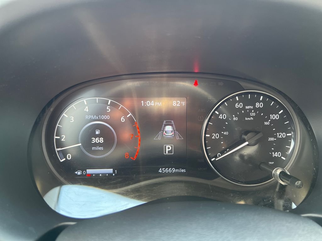 Used 2024 White Nissan SR image 18