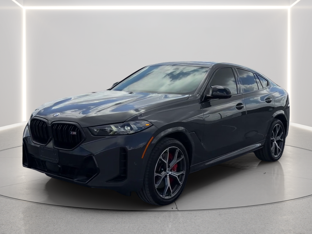 Used 2025 Gray BMW M60i image 1