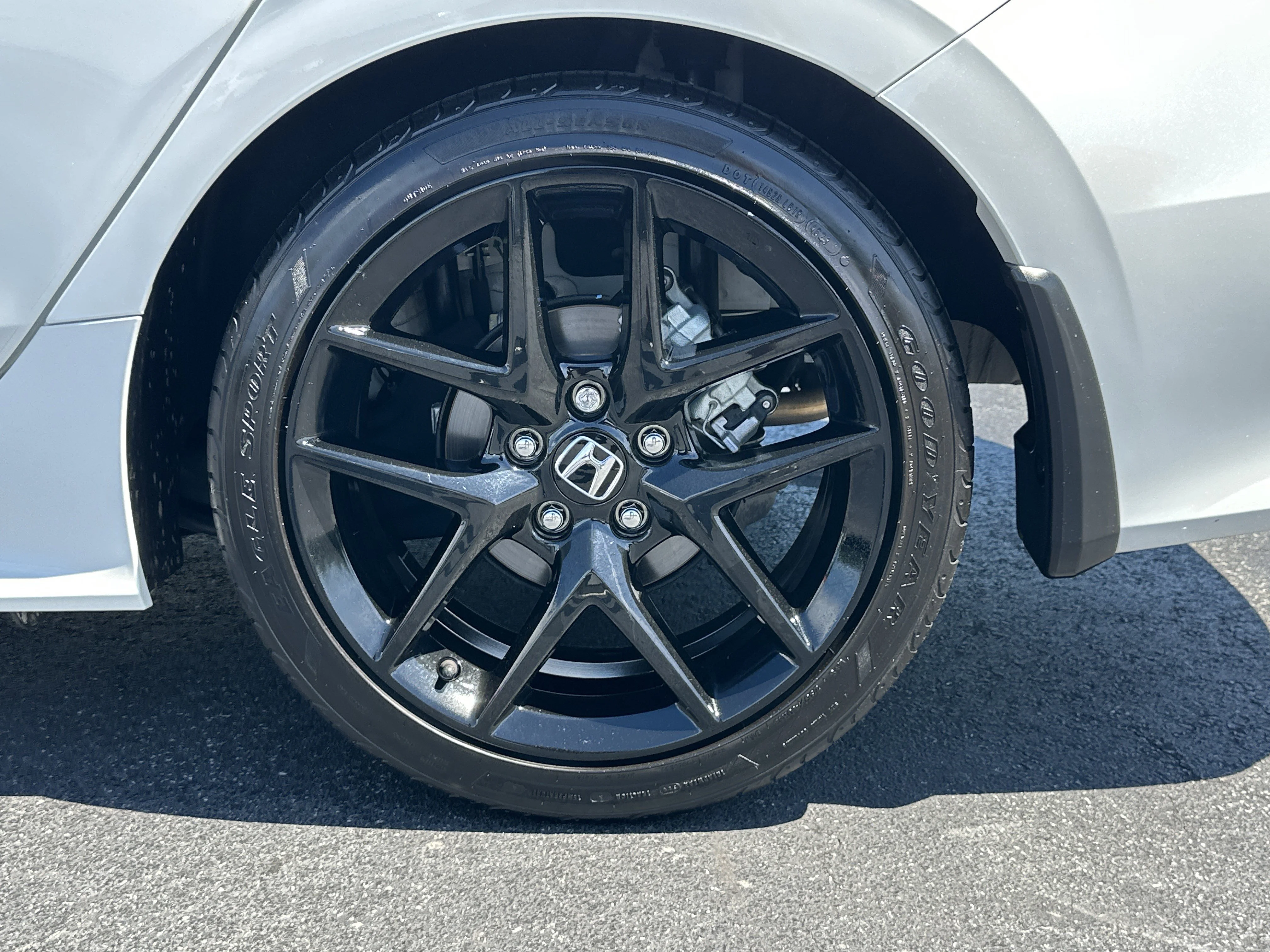 Used 2024 Platinum White Pearl Honda Sport image 19