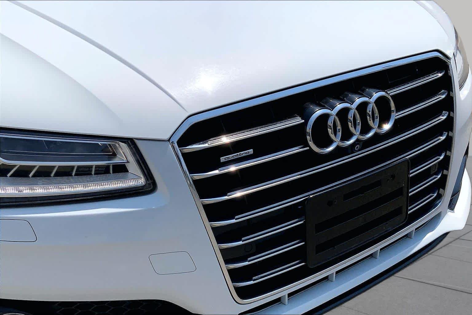 Used 2017 Glacier White Metallic Audi  image 29
