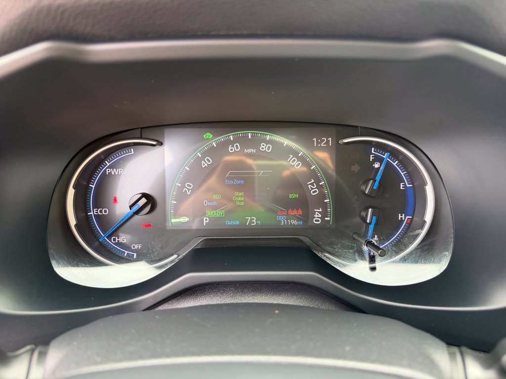 Used 2023 Magnetic Gray Metallic/Midnight Black Metallic Toyota XLE Premium image 19