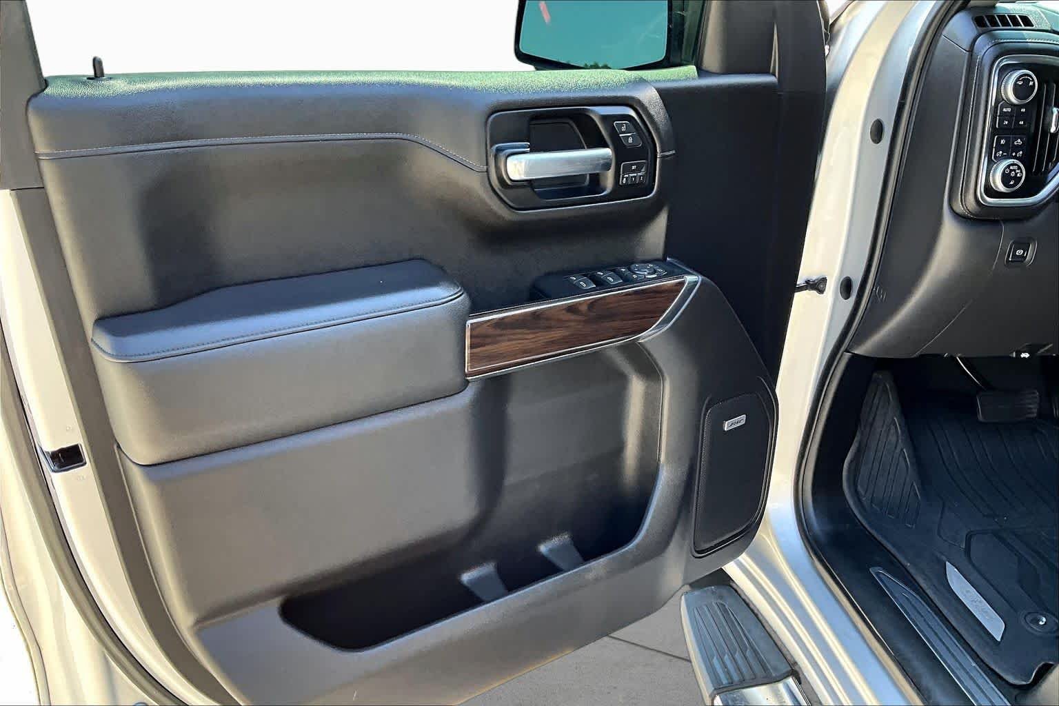 Used 2019 Quicksilver Metallic GMC SLT image 20