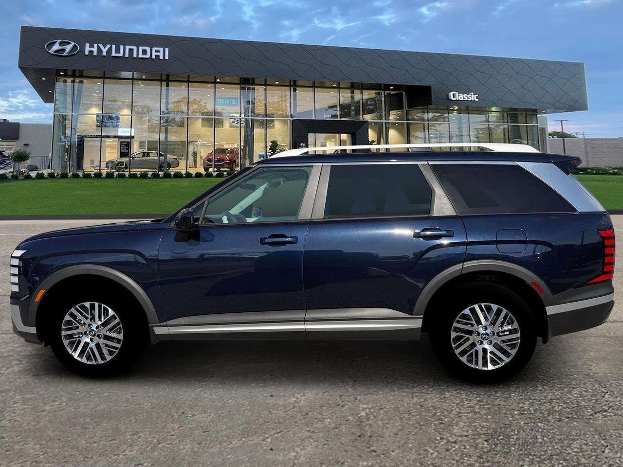 New 2026 Classy Blue Pearl Hyundai SEL 7P image 3