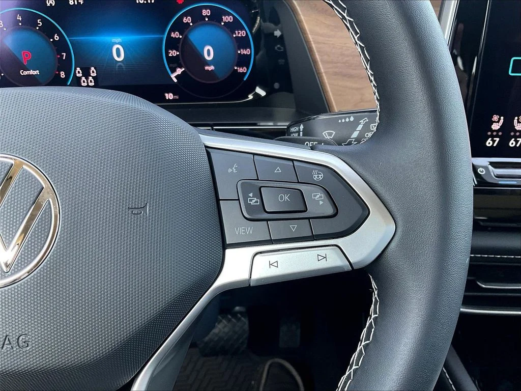 New 2026 Gray Volkswagen SE w/Technology image 33