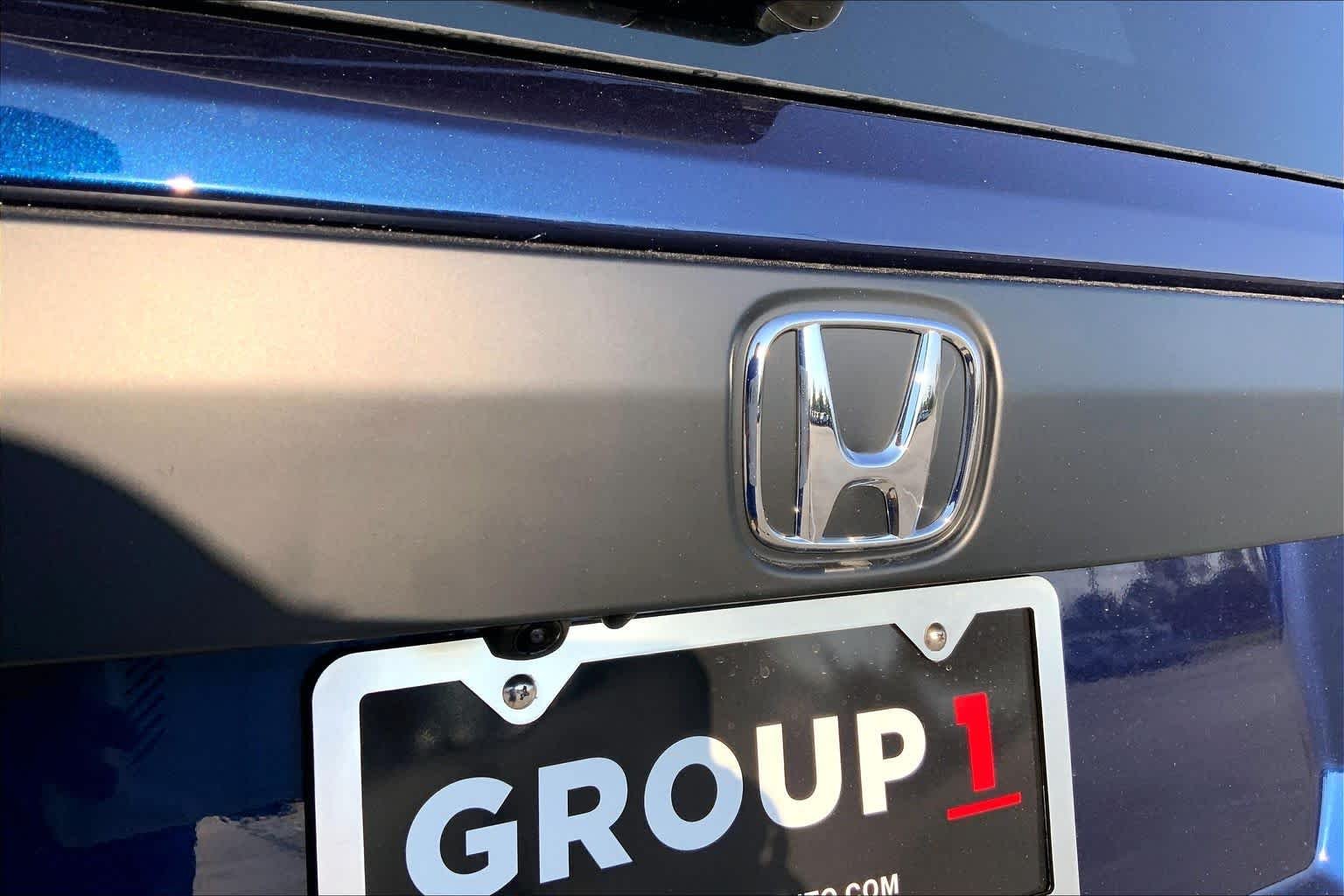 New 2026 Obsidian Blue Pearl Honda RTL image 15